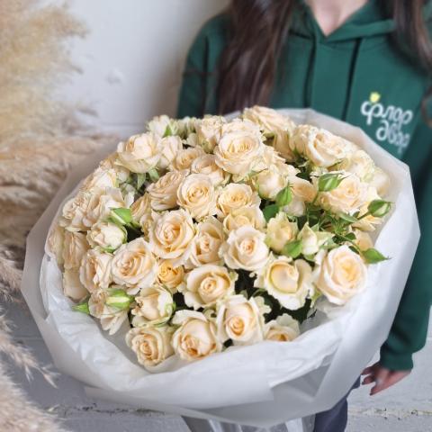 Букет желтых кустовых роз 15шт NEW / Букет кустовых роз L NEW